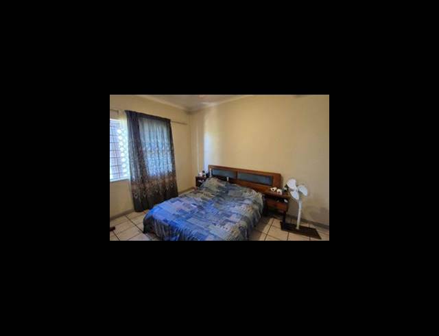 3 BEDROOM APARTMENT FOR SALE IN VANDERBIJLPARK CE 2..